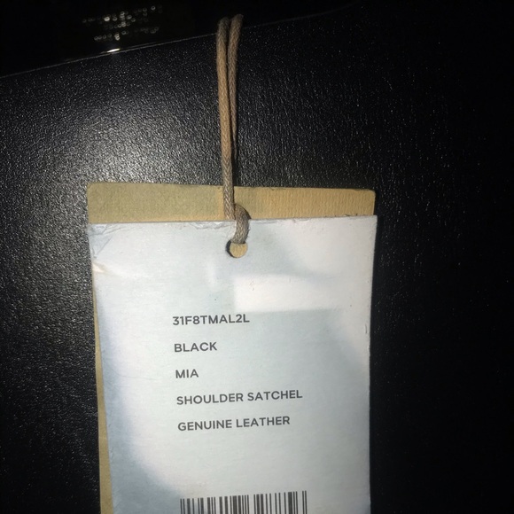 Micheal Kors Mia Handbag - Picture 5 of 8